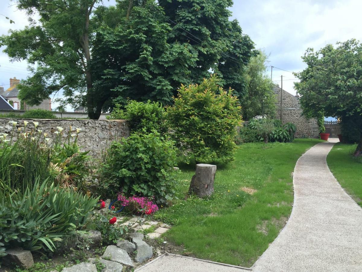 L'Ermitage Bed & Breakfast Saint-Vaast-la-Hougue Ngoại thất bức ảnh